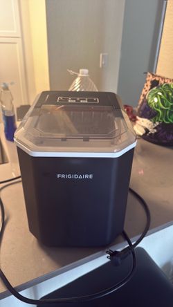 Frigidaire ice maker