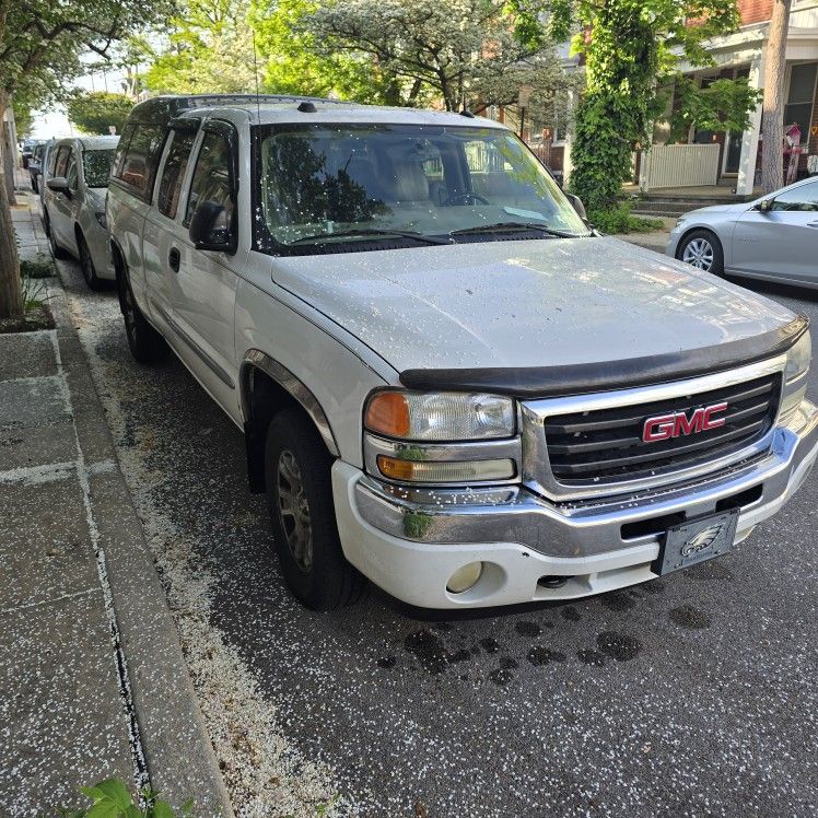 2005 GMC Sierra