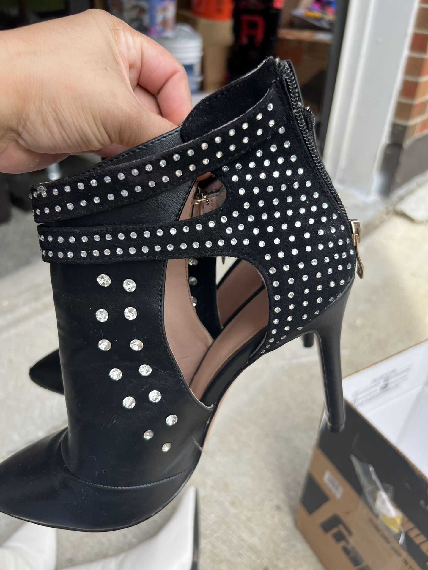 Ladies Shoes