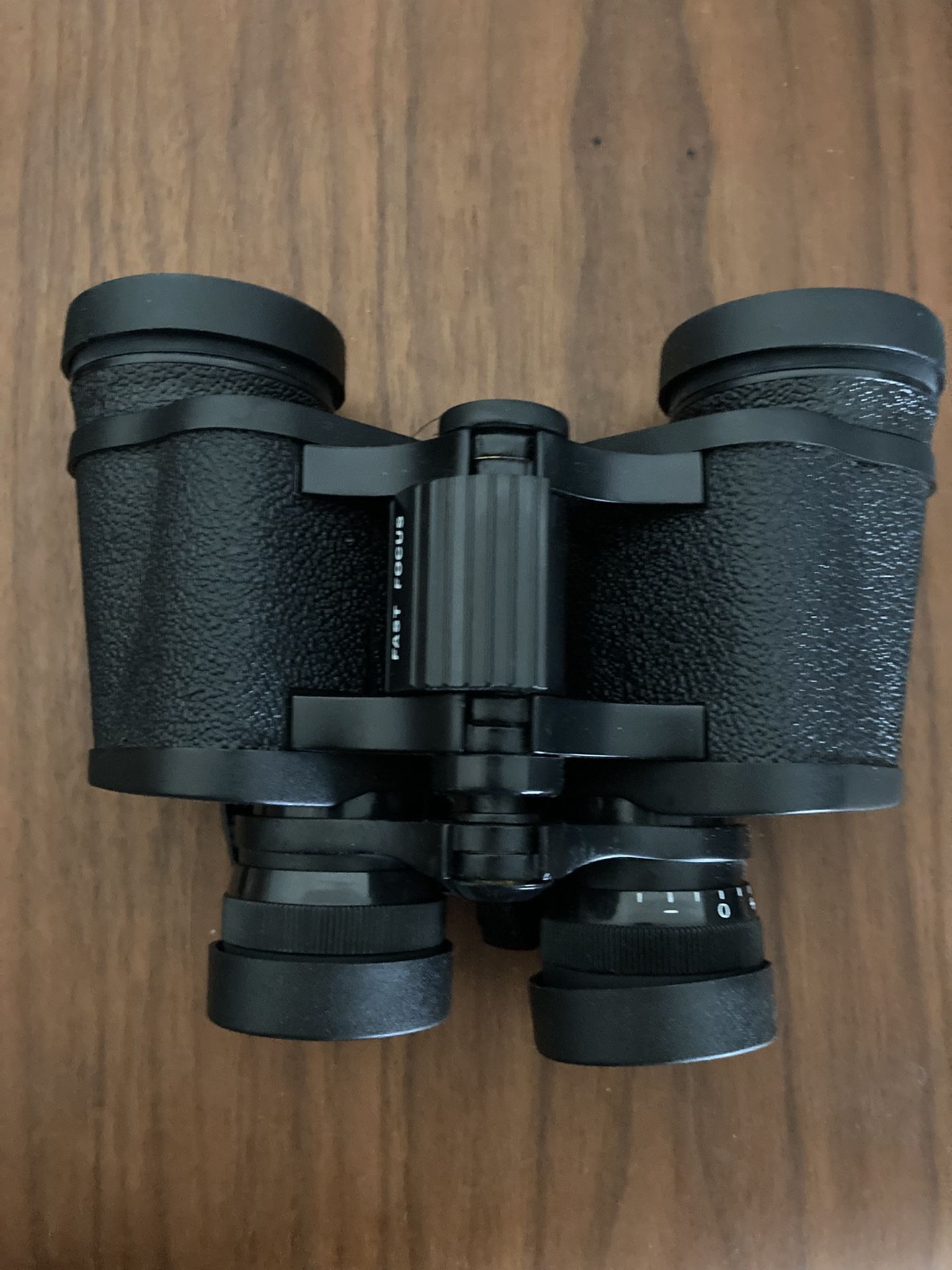 Vivitar Classic Binoculars 7x35 WA Wide Angle 499FT 1000 yards