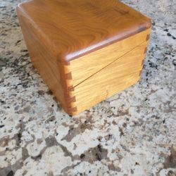 Wooden Merchants Box