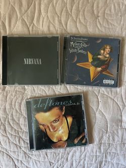 Nirvana, Deftones, Smashing pumpkins cds