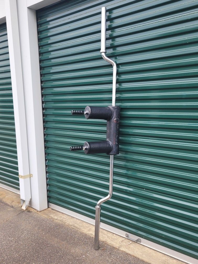 Titan Safety Squat Bar Cash or Zelle