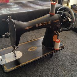 Antique Singer Hand Crank Sewing Machine