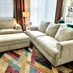 Sleeper Sofa (Queen) W/ Oversized Chair & Ottoman