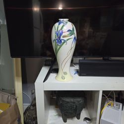 FRANZ Collection FZ00127 Long Tail Hummingbird & Iris Porcelain Vase - 14-1/4"