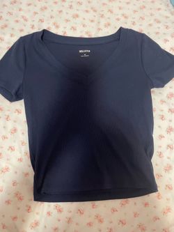 Hollister V-neck top