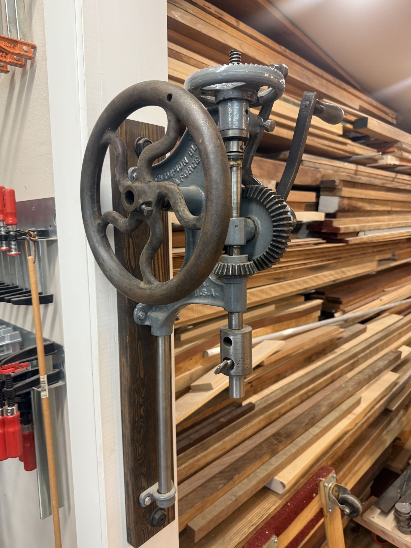Vintage Post Drill Press *Click On Photo For Full Picture