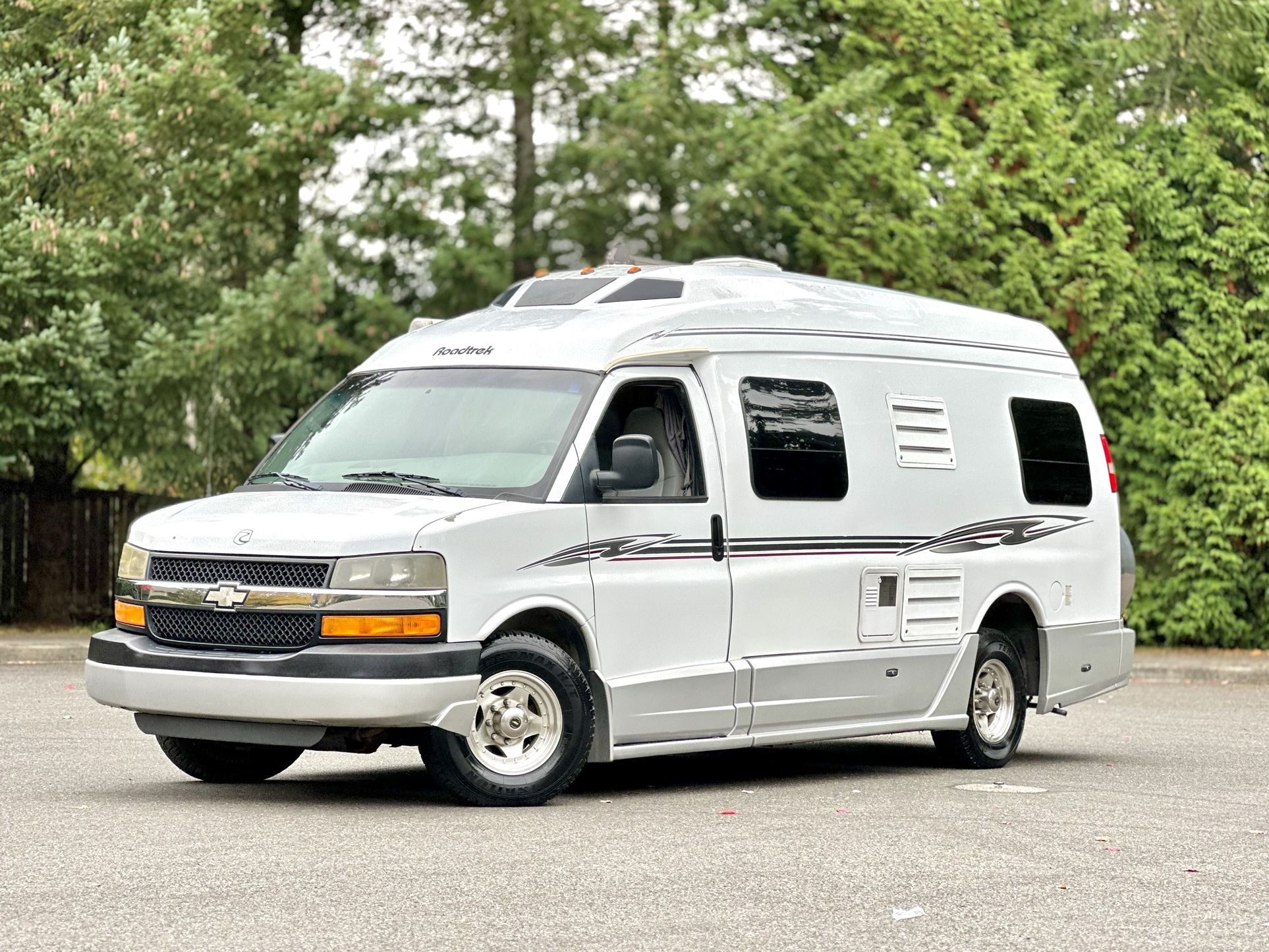 2009 Roadtrek 210 Popular