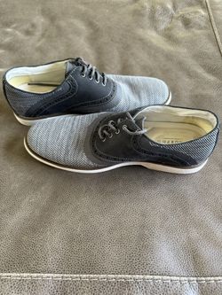 👉🏼 J. Murphy by Johnston & Murphy men’s wingtip oxford shoes (size 10M)