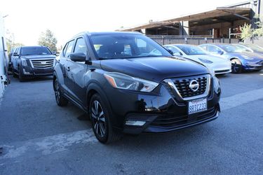 2020 Nissan Kicks