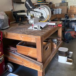 Craftsman 12” Miter Saw & Rolling Table