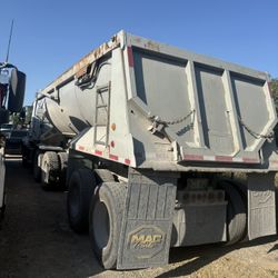 2015 Pit Boss Dump Trailer 