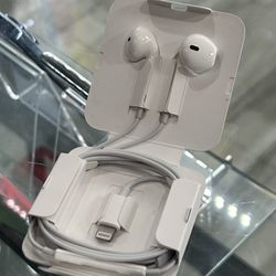 Genuine Wired Apple Headphones