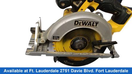 Dwalt Dcs391 Yellow Cordless Circular Saw
