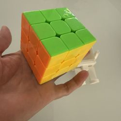 New Rubik’s Cube With Robot Display Box