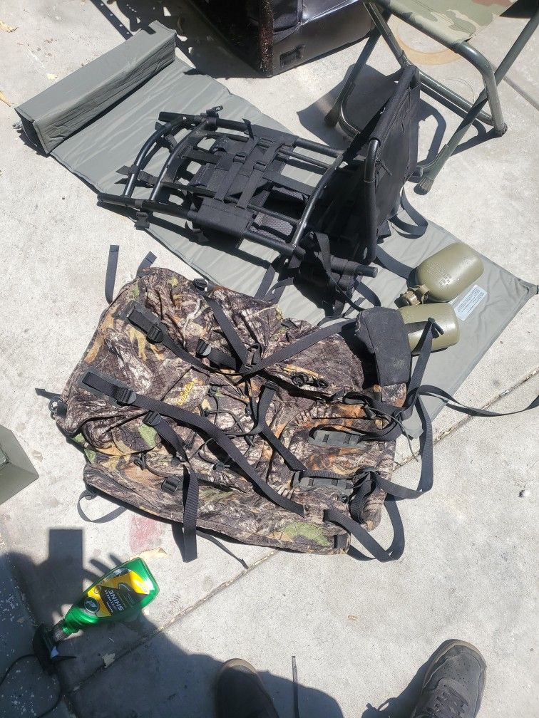 Cabelas Camping Hiking Backpack