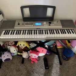 Yamaha YPG-235 Piano Keyboard