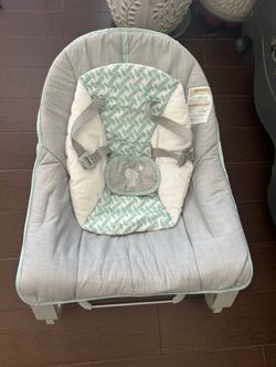Baby bouncer
