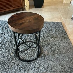 Round End Tables