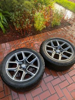 22 INCH RIM+TIRES FACTORY 2019 RAM 1500