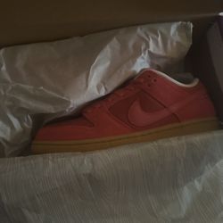 Nike Sb Dunks Low 7.5 Men/9W