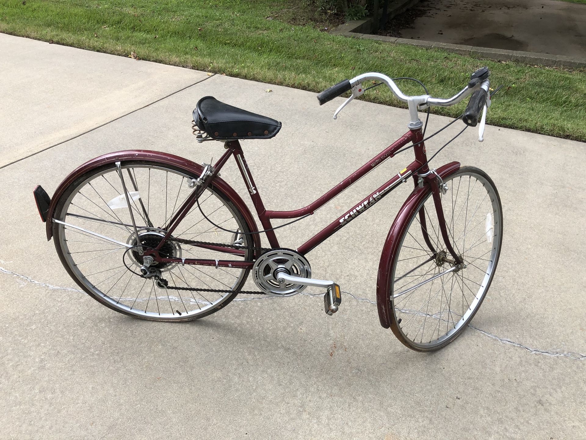 Vintage schwinn world tourist bike value sales
