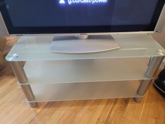 42" Hitachi TV and TV Stand for Sale