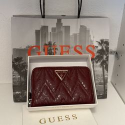 New Guess Wallet 