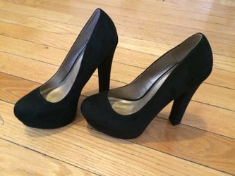 shi Black heels sz 7