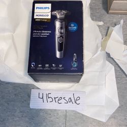  Philips Norelco S9000 Prestige Electric Shaver SP9841