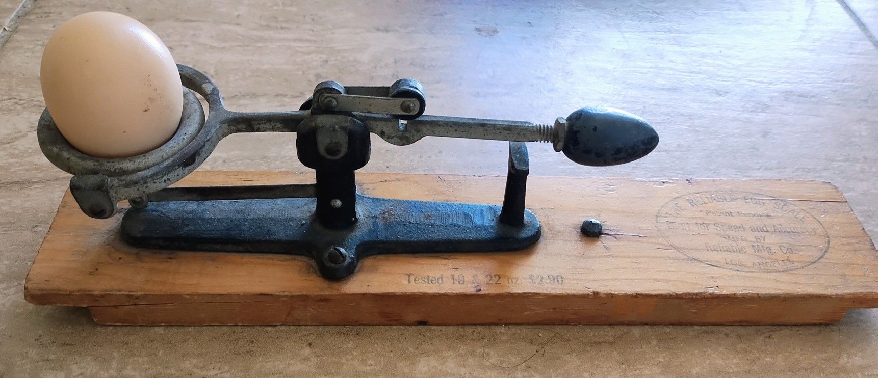 ANTIQUE EGG SCALE