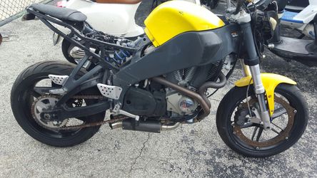 07-10 BUELL XB12R PARTS OUT OR COMPLET ..