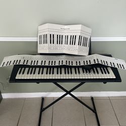 Yamaha Piano Keyboard, Stand & Instruction Cards 