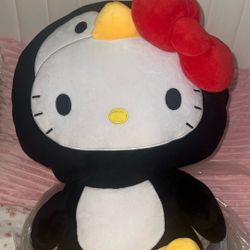 Hello Kitty Jumbo Plushie 