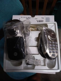 Yale security lock .. Brand New