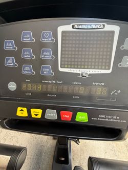 Life Fitness Integrity Upright Bike 150
