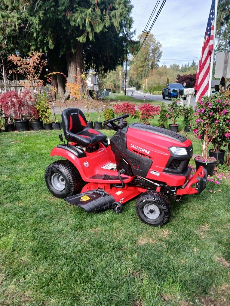 2024 Craftsman riding Mower only has 4 hours on machine 42 inch cut 19.5 HP.