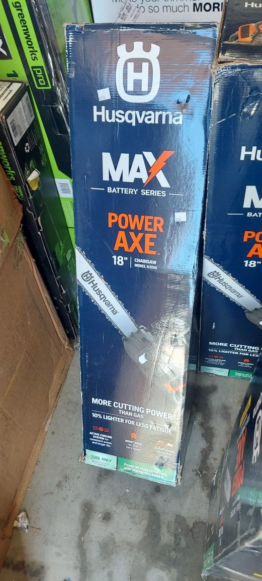 Husqvarna Power Axe chainsaw 350i 40-volt 18-in (tool only) $250