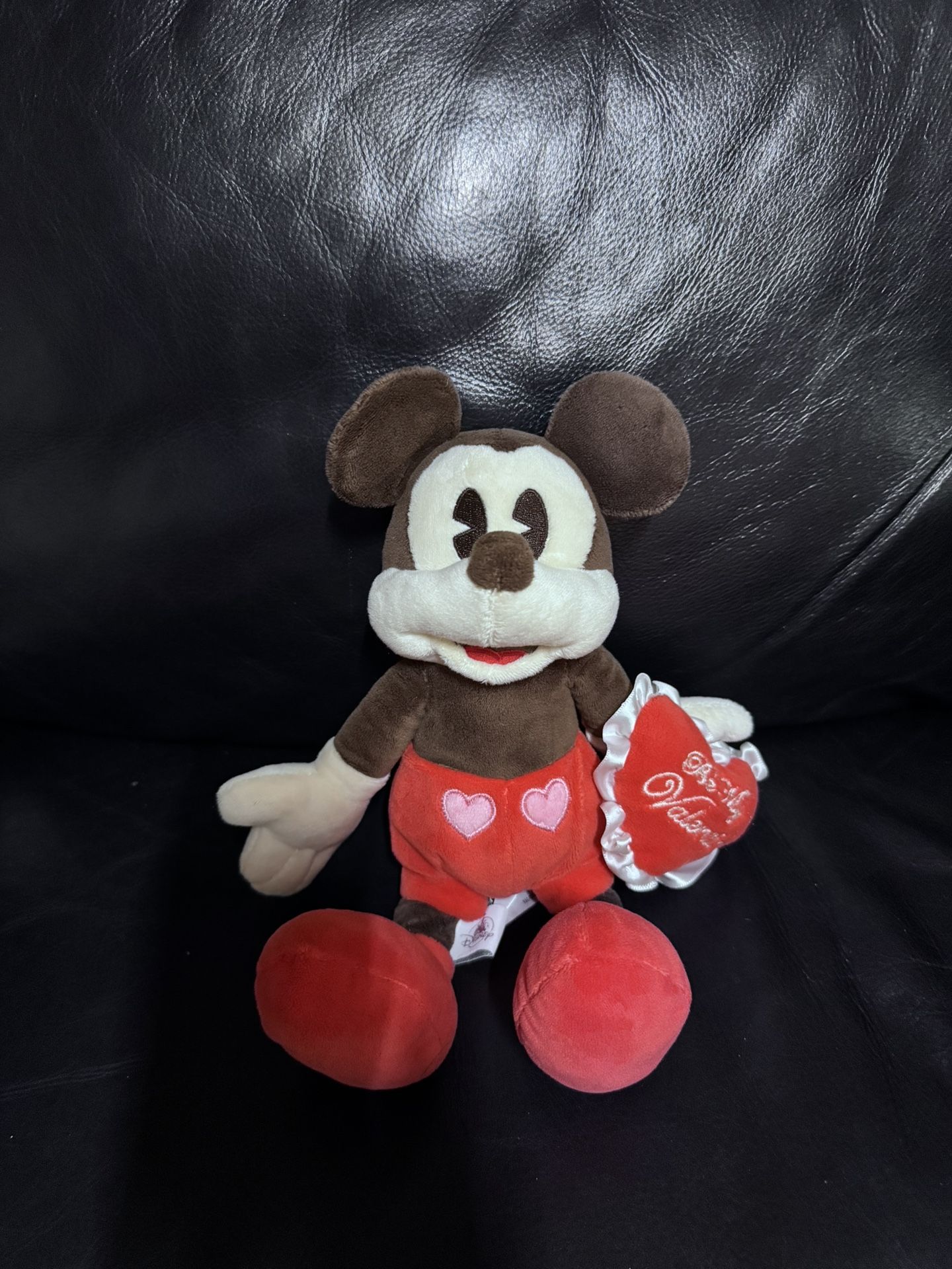 10” Walt Disney World Parks Be My Valentine Mickey Mouse Plush stuffed animal pl