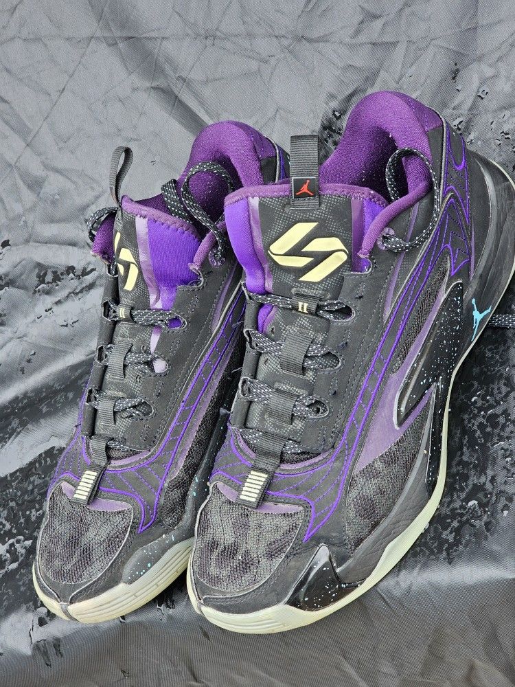 Air Jordan Luka 2 'https://.com/redirect/?o=THVrLkFJ' Black Glow Purple DX8733 001 Men's size 10.5