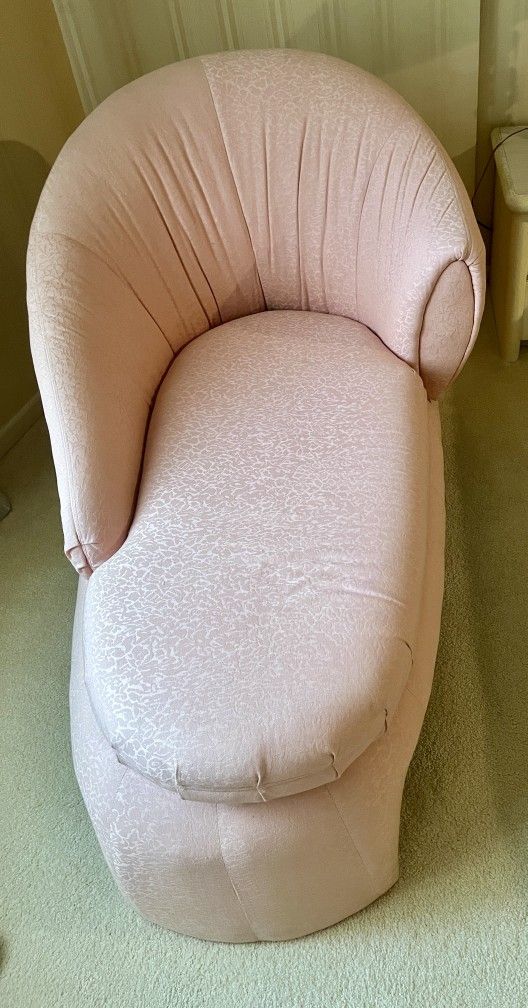 Chaise Chair