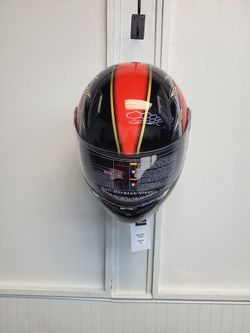 Full Face Motorcycle Helmet  DOT APPROVED  SIZE M 