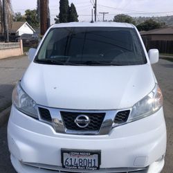 2015 Missed Nv200 Sv….. As Is