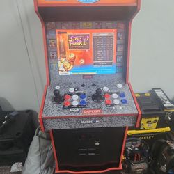 Arcade Machine 