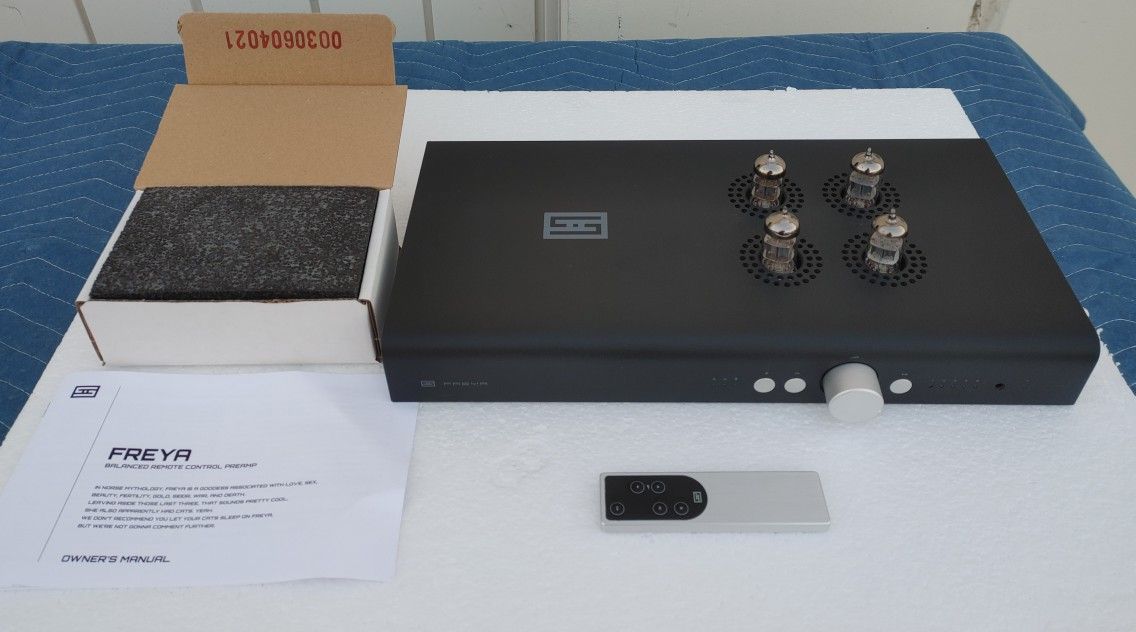 Schiit Freya Noval Tube Premplifier
