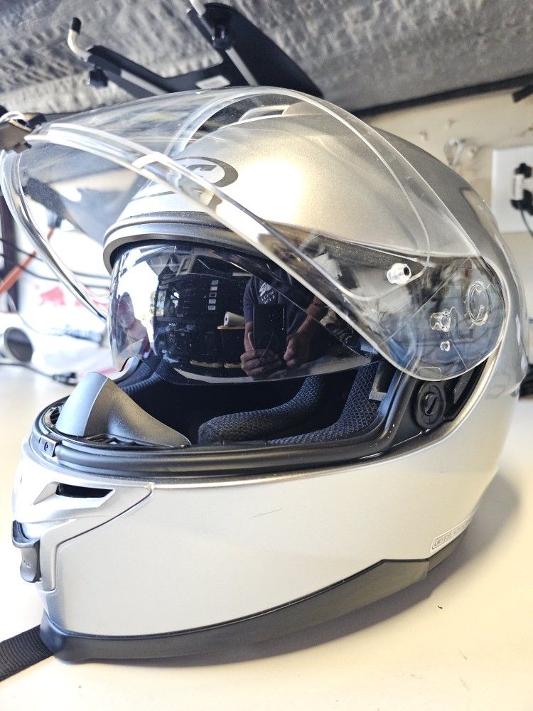 HJC HELMET WITH SENA BLUETOOTH AND VISOR - Size Small