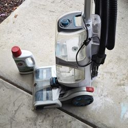 Hoover Smartwash+ automatic carpet cleaner with FlexForce