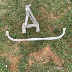 Ladder Stabilizer And Scaffolding 