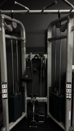 Functional Trainer - Dual Adjustable Pulley